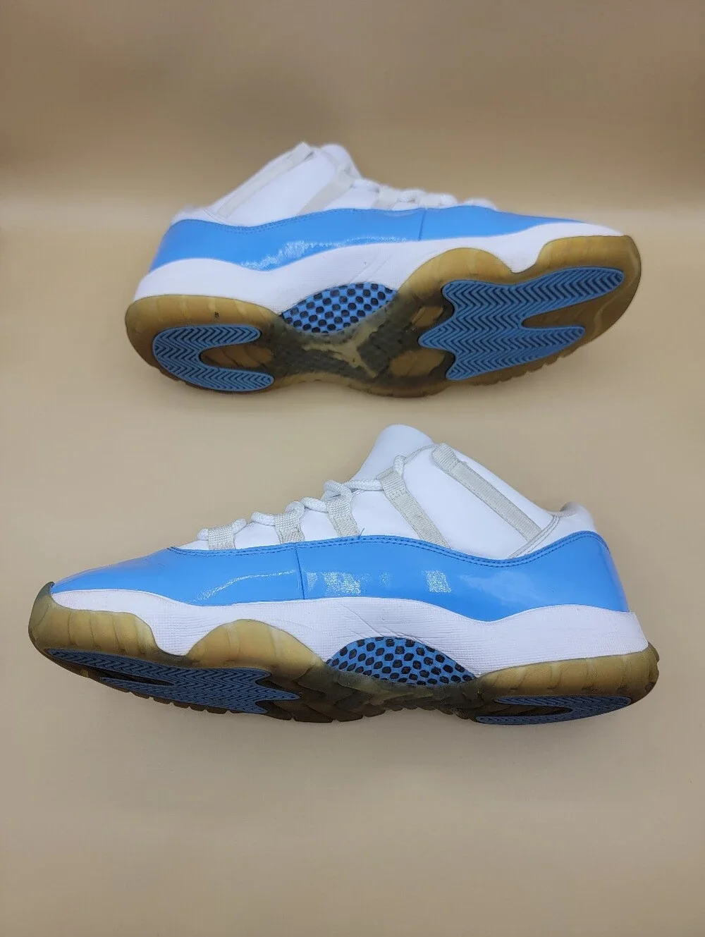 2016 Nike Air Jordan 11 Low Retro UNC Blue University White Men's Size 11